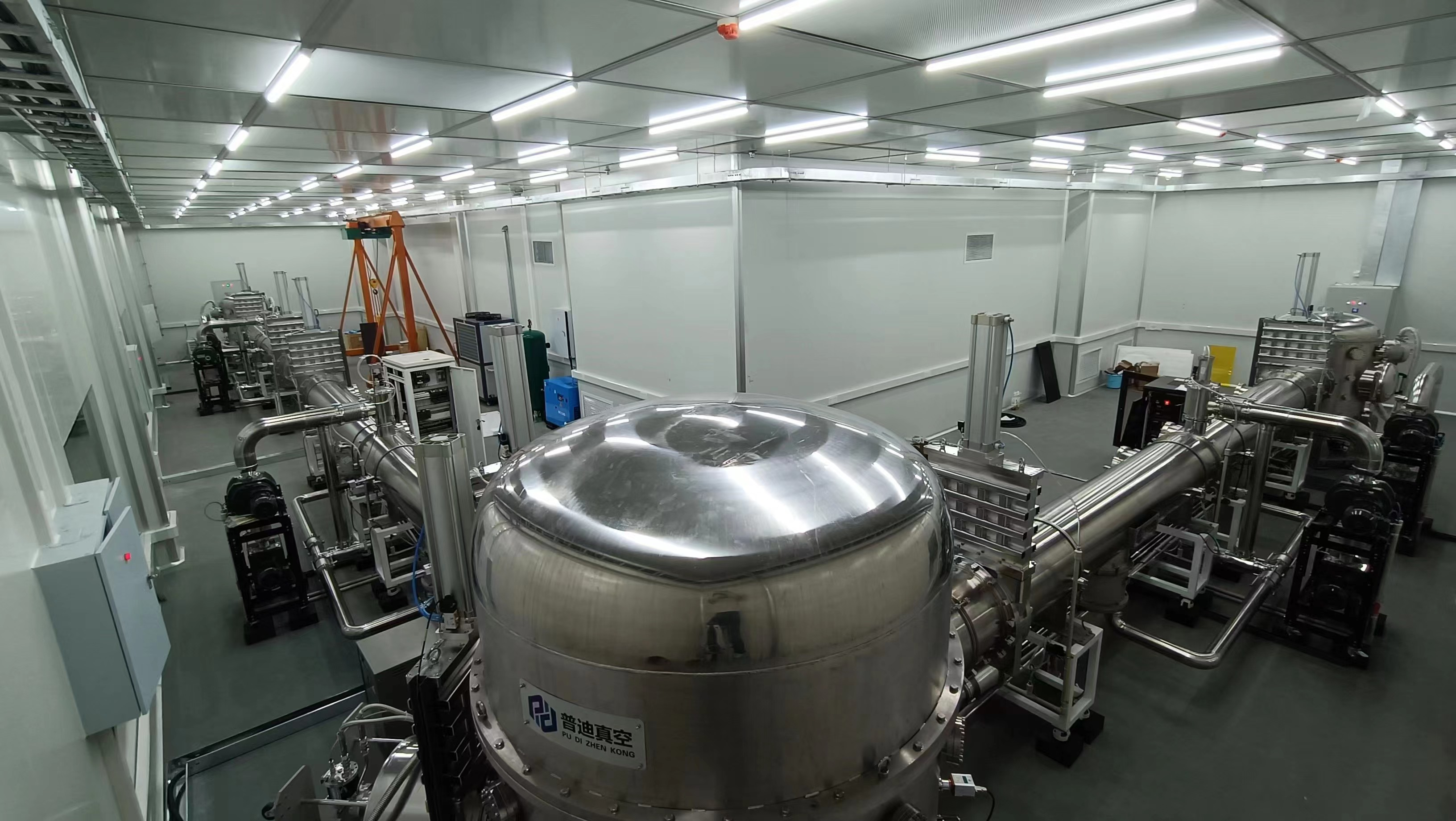 High Vacuum Environment Simulator